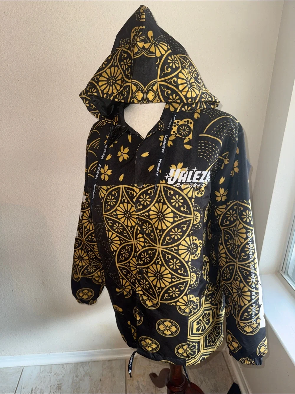 Unisex Black & Gold Patterned Hooded Jacket